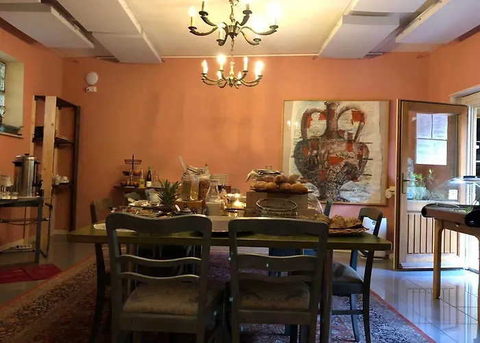 Gaestehaus Susanne Pfaffmann 招待所 4*