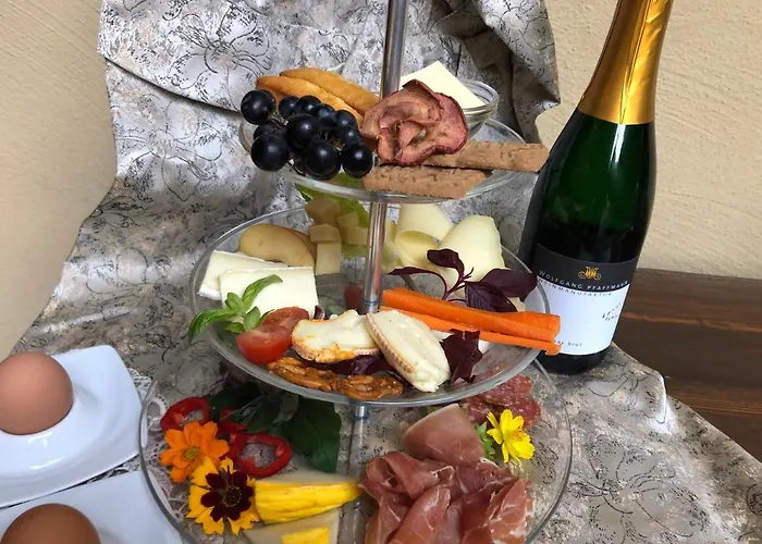 Gaestehaus Susanne Pfaffmann ランダウ・イン・デア・プファルツ